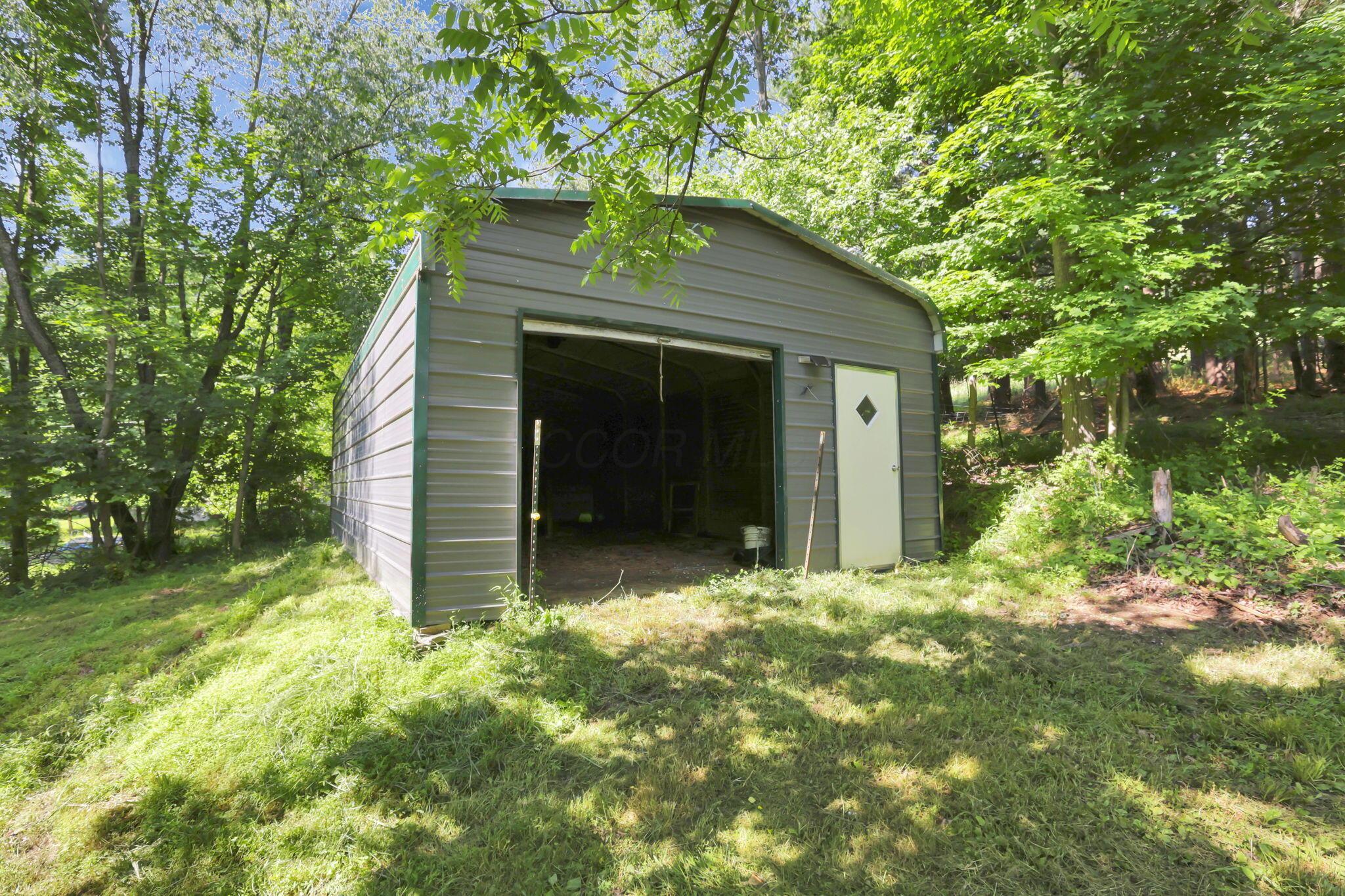 12470 Houdeshell Road Newark, OH 43055 - Photo 33 of 42