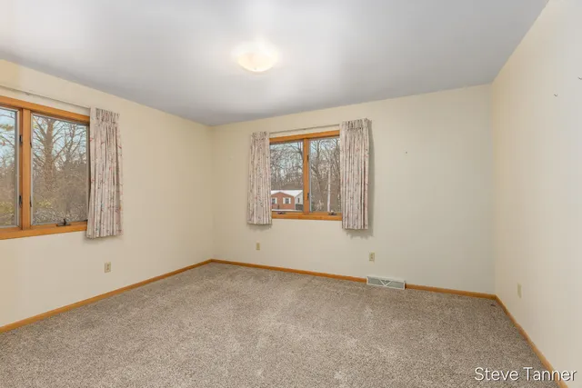 $285,000 | 611 South Baldwin Street, Greenville, MI 48838