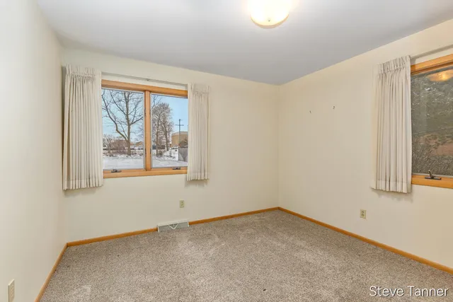 $285,000 | 611 South Baldwin Street, Greenville, MI 48838