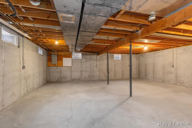 $285,000 | 611 South Baldwin Street, Greenville, MI 48838