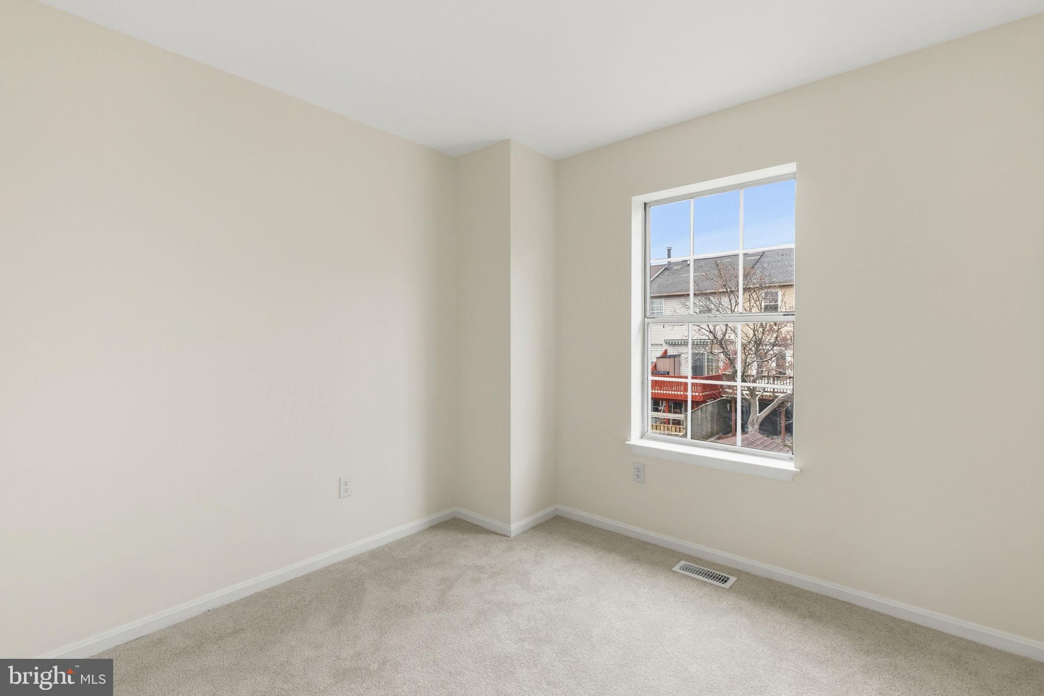 3767 Foxford Stream Road Nottingham, MD 21236 - Photo 15 of 33