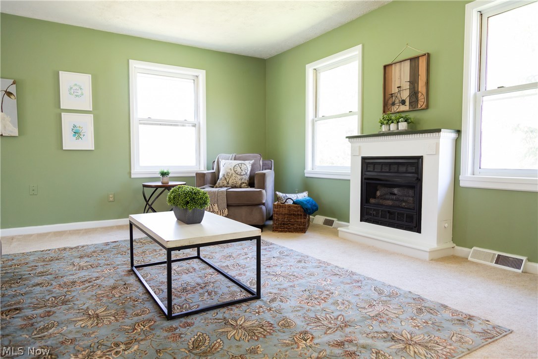 9585 Taylor May Road Chagrin Falls, OH 44023 - Photo 9 of 32 Gallery Image 9