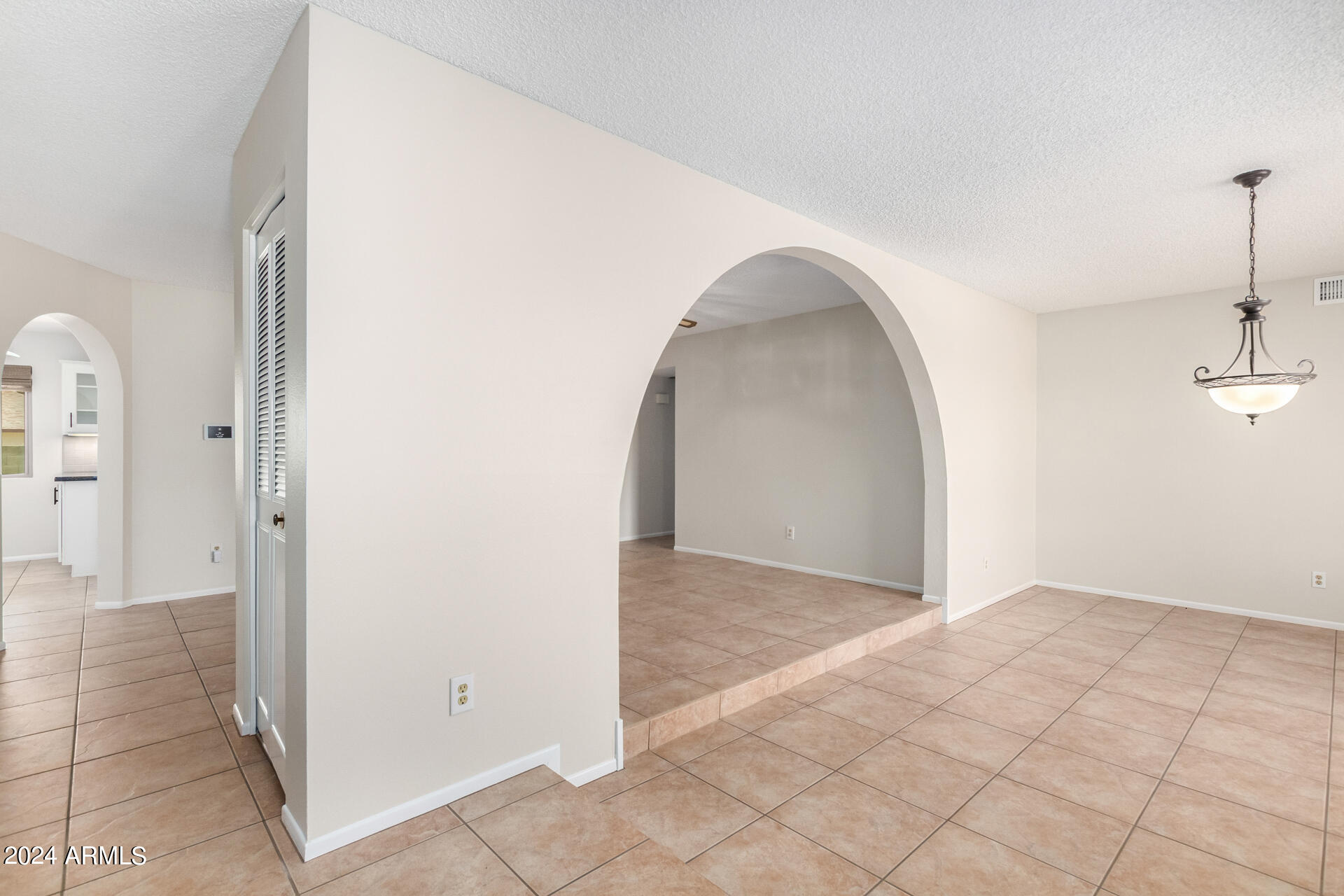 4319 West Redfield Road Glendale, AZ 85306 - Photo 5 of 34 05-Redfield