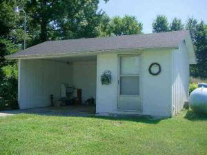 66 Old Guthrie Road Bedford, IN 47421 - Photo 4 of 7