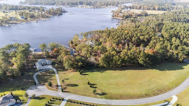$425,000 | 572 Dawson Creek Boulevard, Oriental, NC 28571