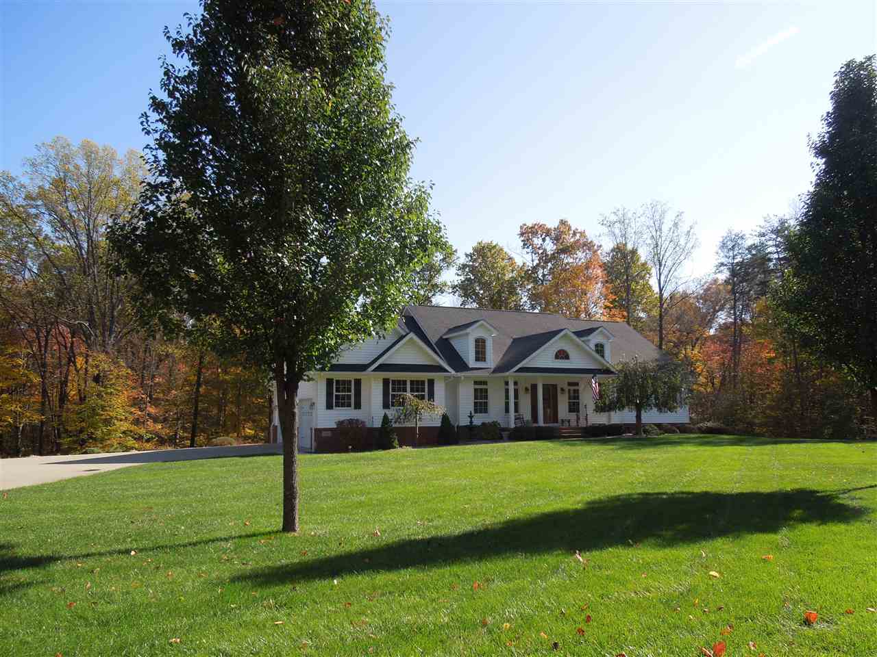 5808 Nehrt Road Bloomington, IN 47408 - Photo 1 of 36 Gallery Image 1