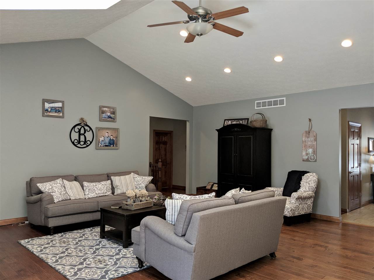 5808 Nehrt Road Bloomington, IN 47408 - Photo 11 of 36 Gallery Image 11