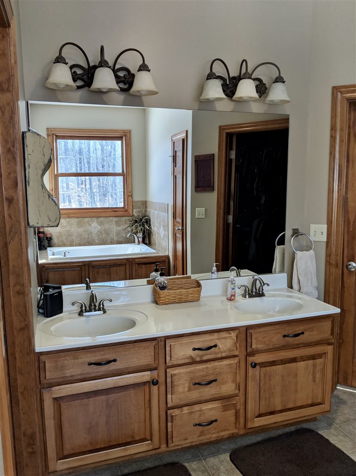 5808 Nehrt Road Bloomington, IN 47408 - Photo 21 of 36 Gallery Image 21