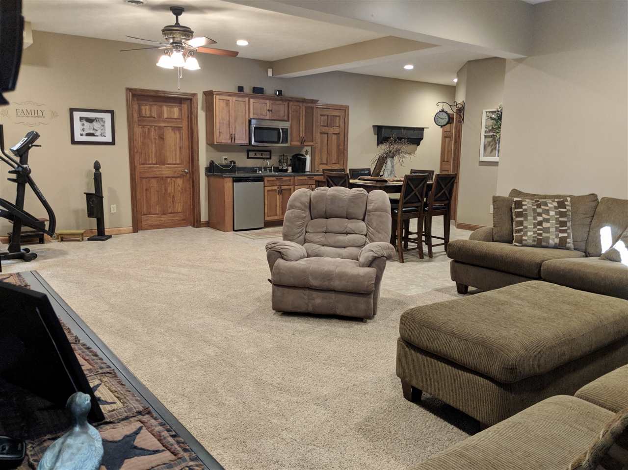 5808 Nehrt Road Bloomington, IN 47408 - Photo 27 of 36 Gallery Image 27