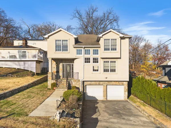 $7,500 | 44 Hillwood Place, Yonkers, NY 10710