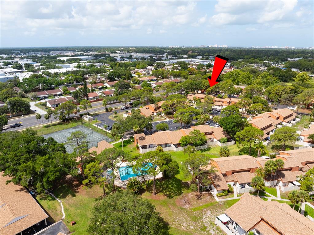 2060 Sunset Point Road, Unit 52 Clearwater, FL 33765 - Photo 2 of 33
