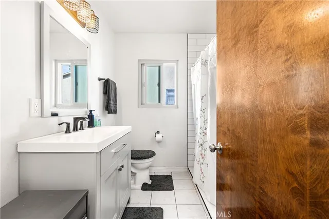 $977,000 | 7840 Pioneer Boulevard, Whittier, CA 90606