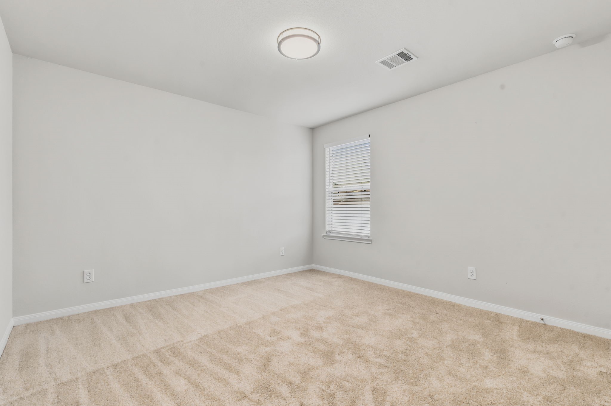 23658 Buttress Root Drive Spring, TX 77373 - Photo 23 of 32 3rd Bedroom