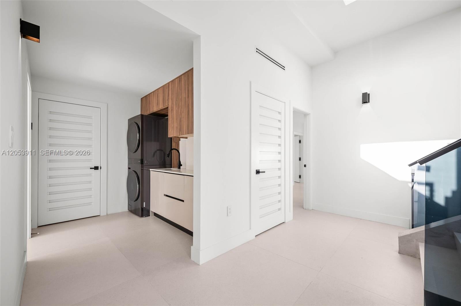 3310 Elizabeth Street Miami, FL 33133 - Photo 11 of 42
