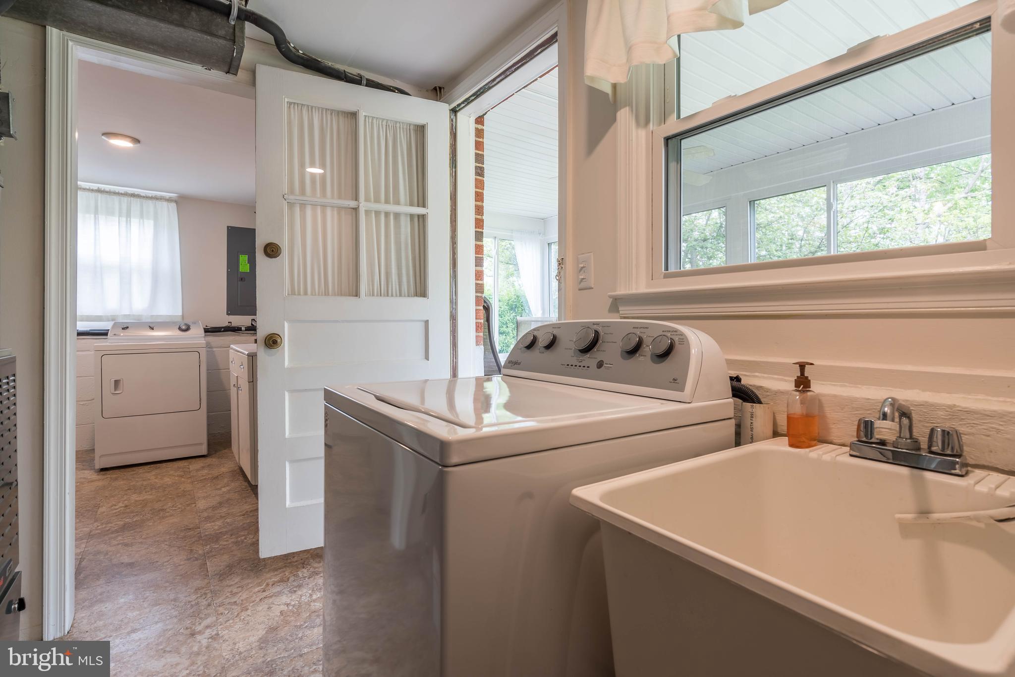 1113 Longbrook Road Lutherville-Timonium, MD 21093 - Photo 43 of 46 Gallery Image 43