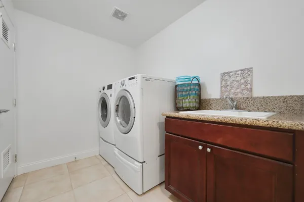 $665,000 | 80256 Vía Tesoro, La Quinta, CA 92253