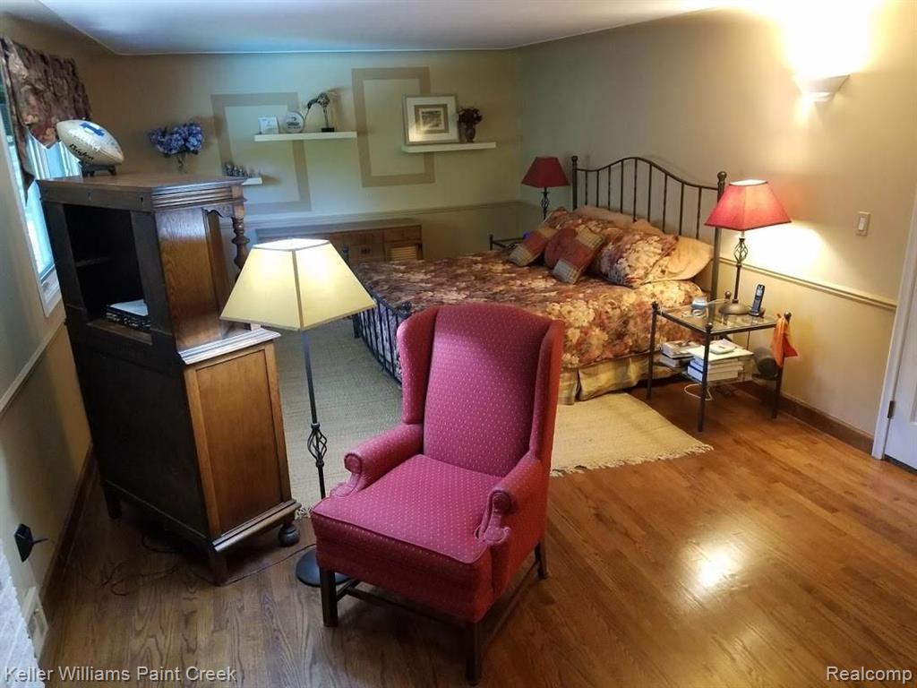 2210 Kingsford Road Rochester Hills, MI 48309 - Photo 23 of 34