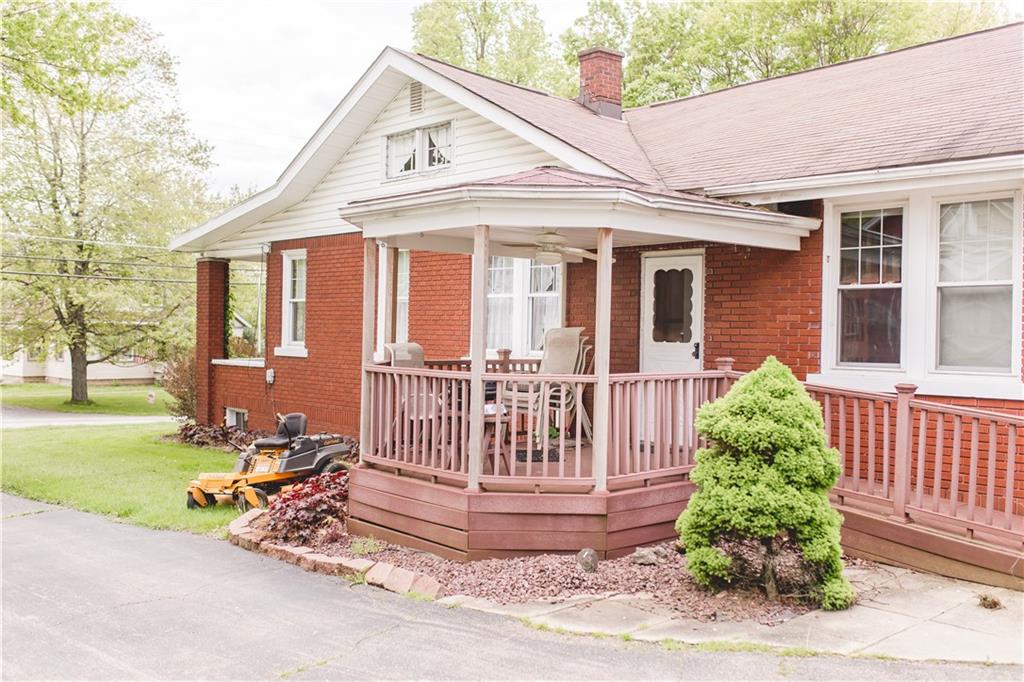 705 Mercer Road Beaver Falls, PA 15010 - Photo 3 of 21 Gallery Image 3