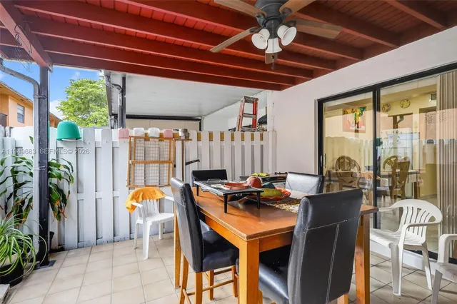 $280,000 | 2224 West 53rd Place, Unit 2224, Hialeah, FL 33016