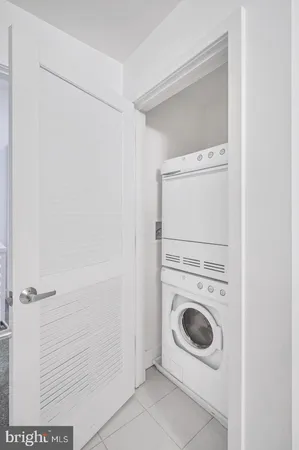 $3,200 | 1209 13th Street Northwest, Unit 211, Washington, DC 20005