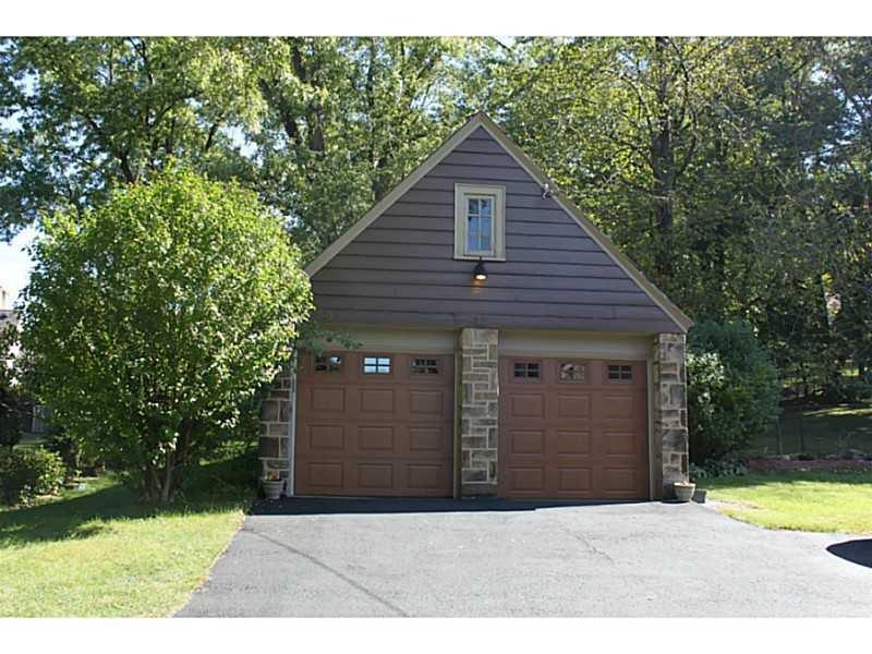 1325 Washington Road Mt. Lebanon, PA 15228 - Photo 20 of 25 Gallery Image 20