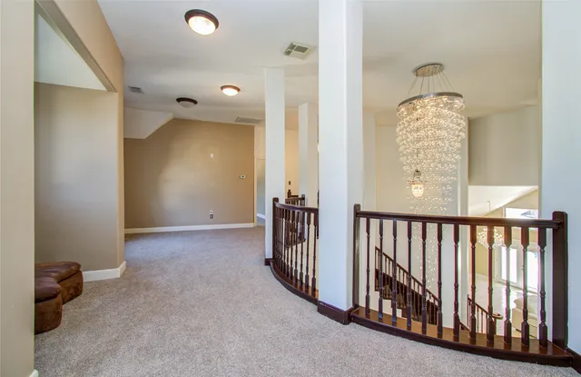 $684,500 | 6423 Oakmont Creek Drive, Spring, TX 77379