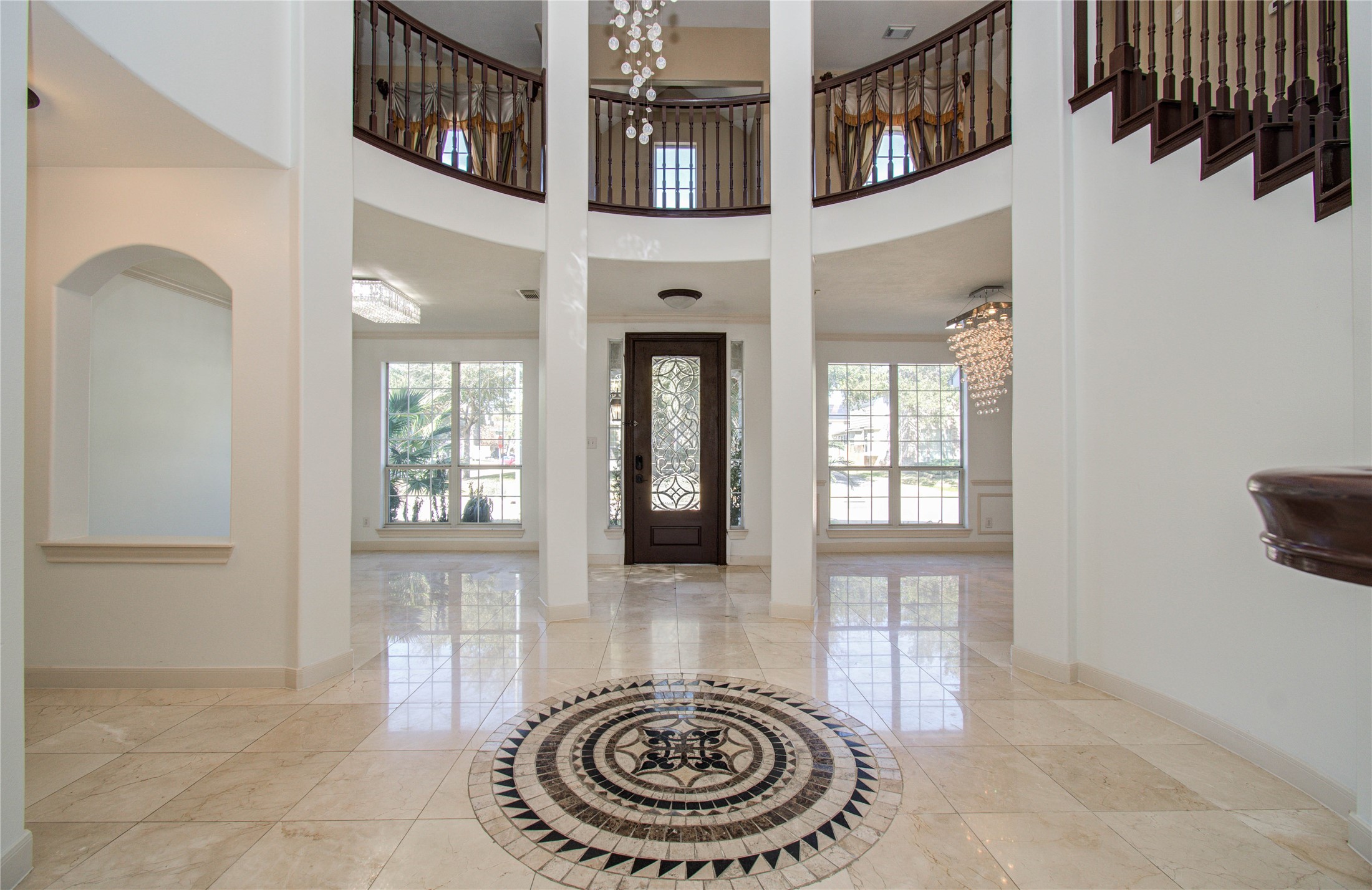 6423 Oakmont Creek Drive Spring, TX 77379 - Photo 4 of 47