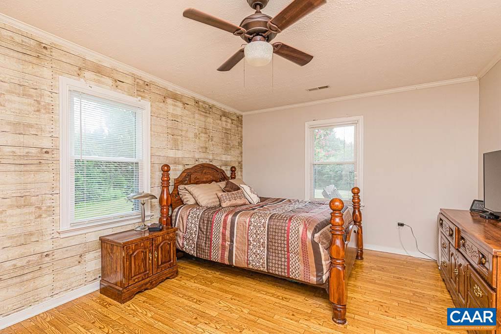 3232 Oakland Church Road Gum Spring, VA 23065 - Photo 23 of 48