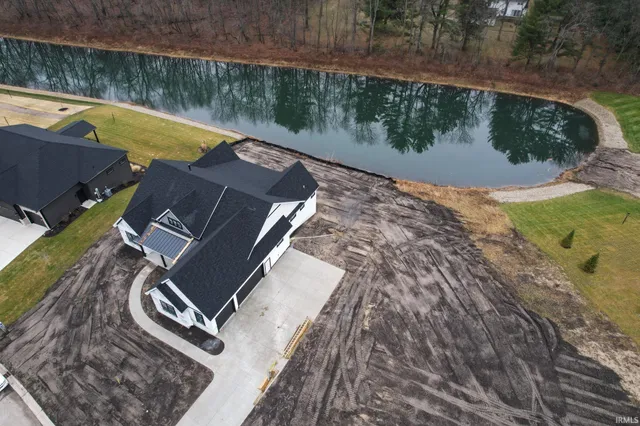 $899,987 | 18560 Fontana Dr Bend, South Bend, IN 46637