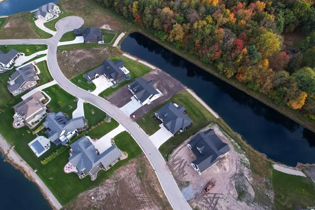 $899,987 | 18560 Fontana Dr Bend, South Bend, IN 46637