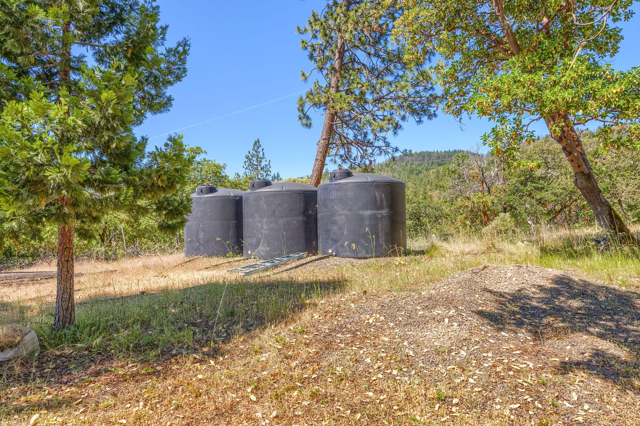8080 East Antelope Road Eagle Point, OR 97524 - Photo 31 of 35 Apx8080EA (11)