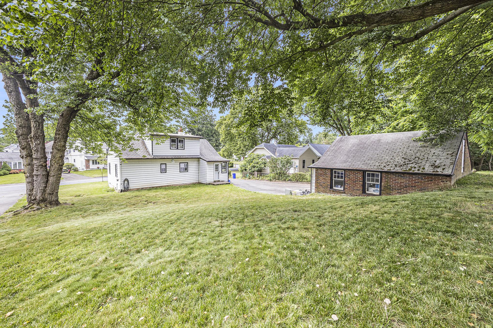 524 Continental Road Hatboro, PA 19040 - Photo 23 of 23 Charming homes nestled in lush greenery.