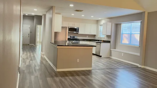 $1,899 | 2427 Halstead Drive, Spring, TX 77386