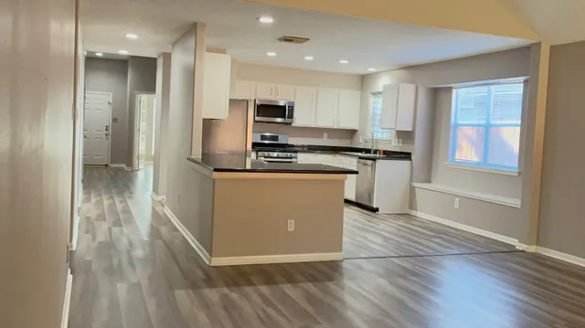 $1,899 | 2427 Halstead Drive, Spring, TX 77386