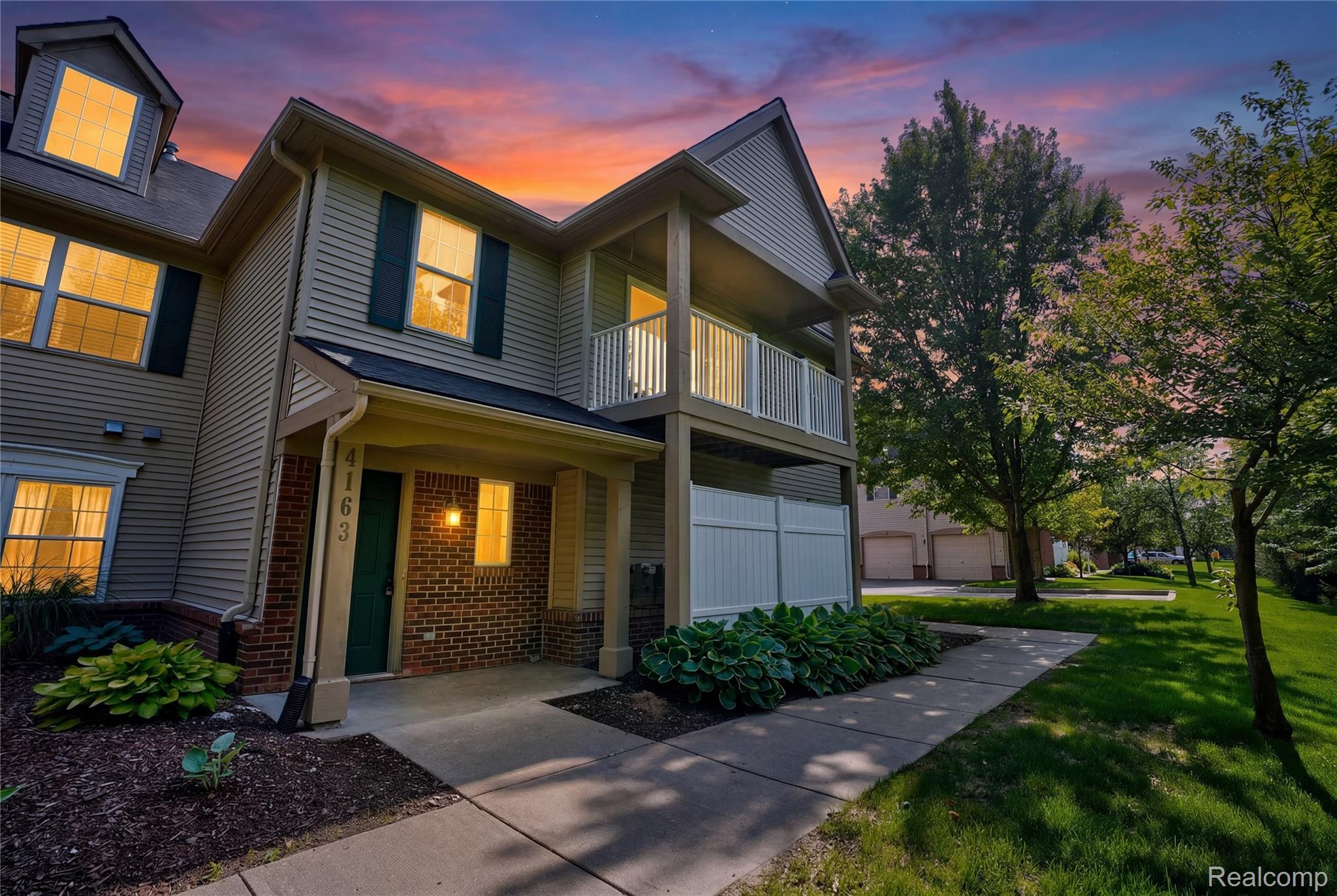 4163 Hampton Ridge Boulevard Howell, MI 48843 - Photo 4 of 23 4163 Hampton Ridge Blvd 16.JPG