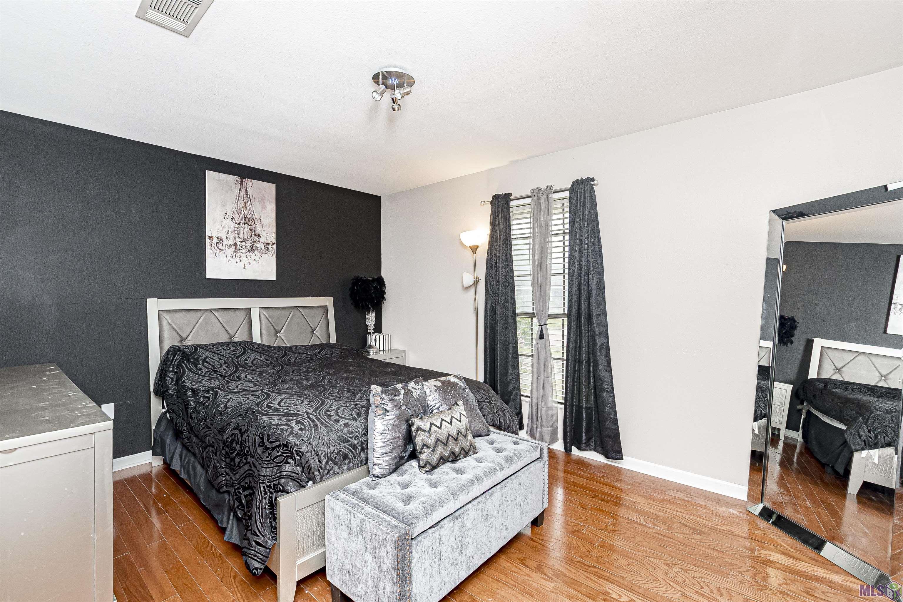 12101 Cardigan Avenue Baton Rouge, LA 70814 - Photo 14 of 20