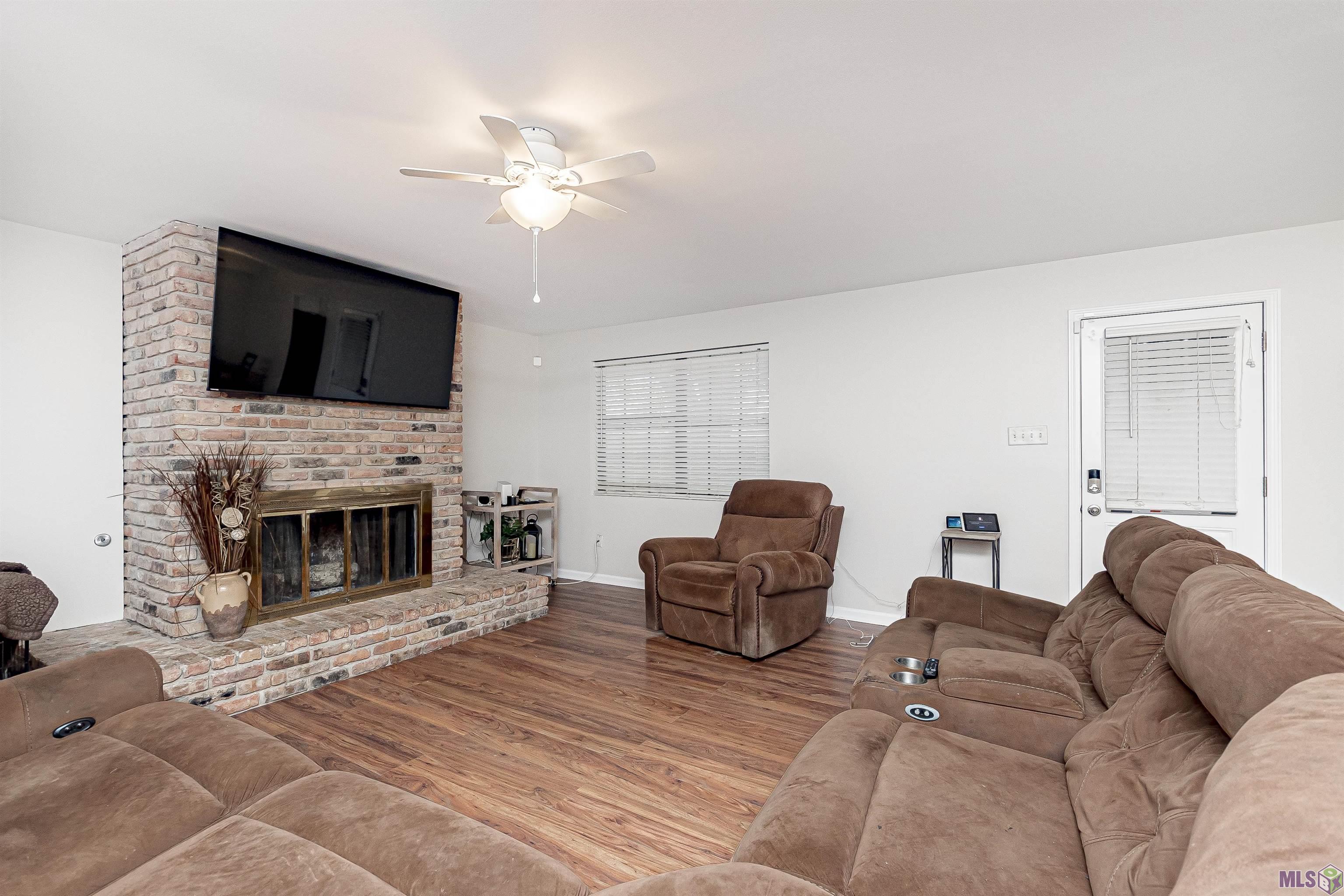 12101 Cardigan Avenue Baton Rouge, LA 70814 - Photo 5 of 20