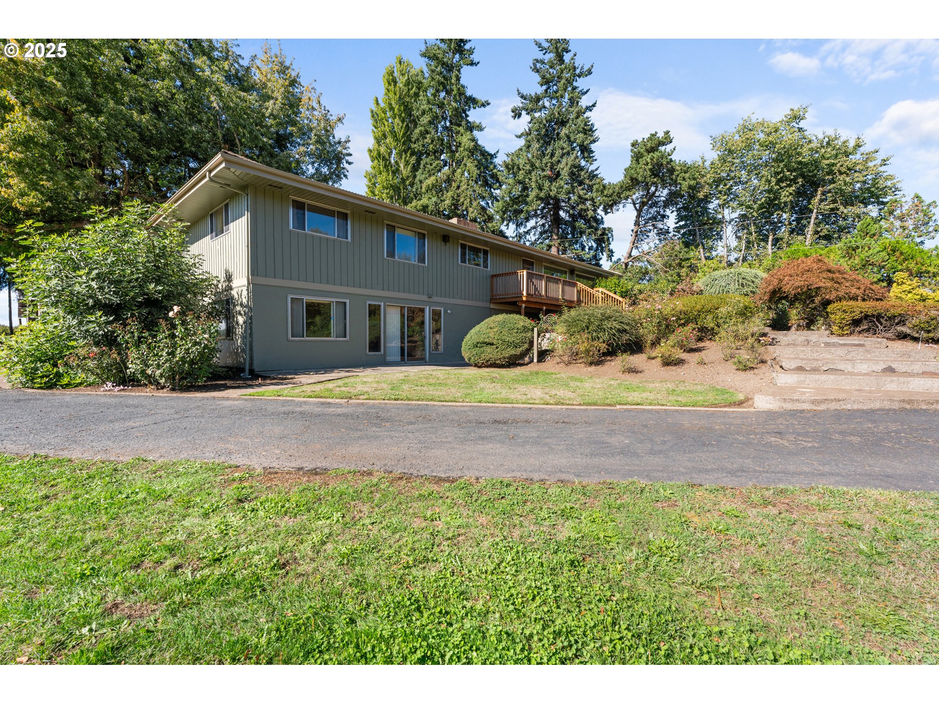 15895 Old Butteville Road Northeast Woodburn, OR 97071 - Photo 43 of 47 a view of house with a yard