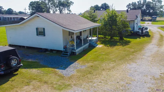 $400,000 | 106-abc & D Country Estates Drive, Houma, LA 70364