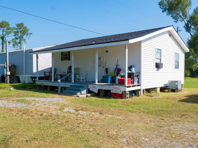 $400,000 | 106-abc & D Country Estates Drive, Houma, LA 70364