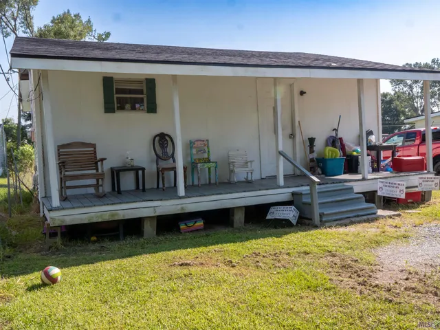 $400,000 | 106-abc & D Country Estates Drive, Houma, LA 70364