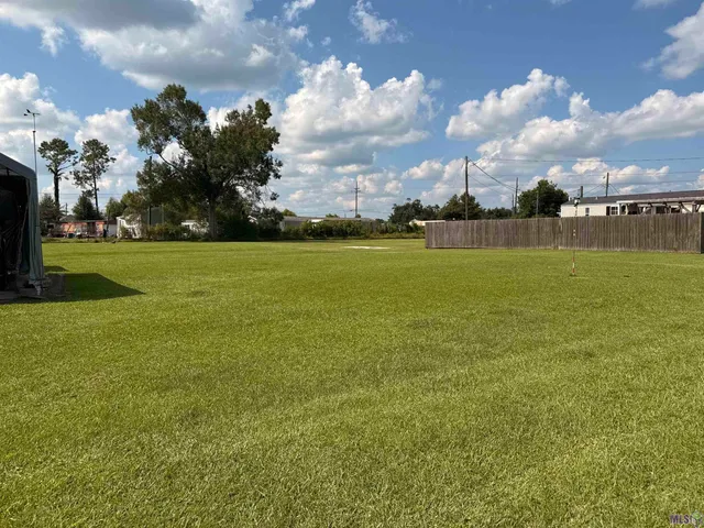 $400,000 | 106-abc & D Country Estates Drive, Houma, LA 70364