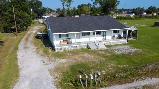$400,000 | 106-abc & D Country Estates Drive, Houma, LA 70364