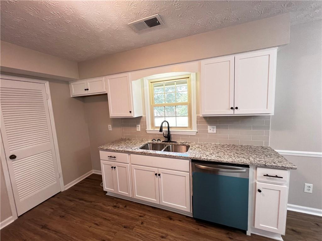 39 Armour Road Phenix City, AL 36869 - Photo 3 of 28 Gallery Image 3