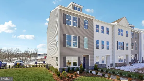 $410,990 | 566 Swamp Creek Road, Boyertown, PA 19512