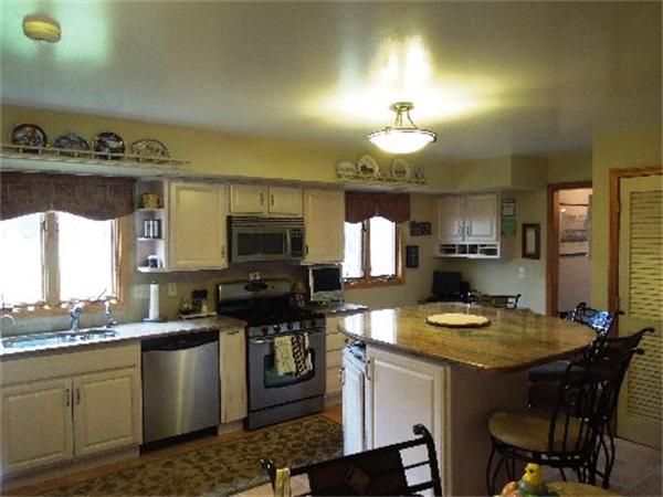 14 River Road North Brookfield, MA 01535 - Photo 5 of 25 Gallery Image 5