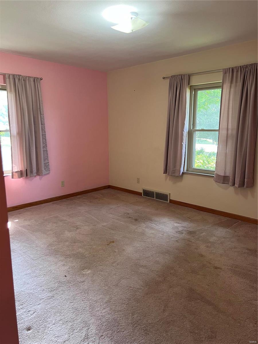 913 Imbs Station Road Dupo, IL 62239 - Photo 15 of 26 Gallery Image 15