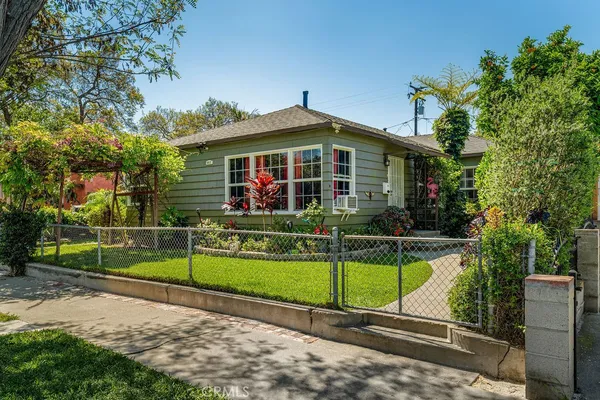 $899,000 | 4813 Pacific Drive, Long Beach, CA 90805