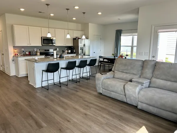 $2,595 | 236 Summerlin Drive, Gallatin, TN 37066