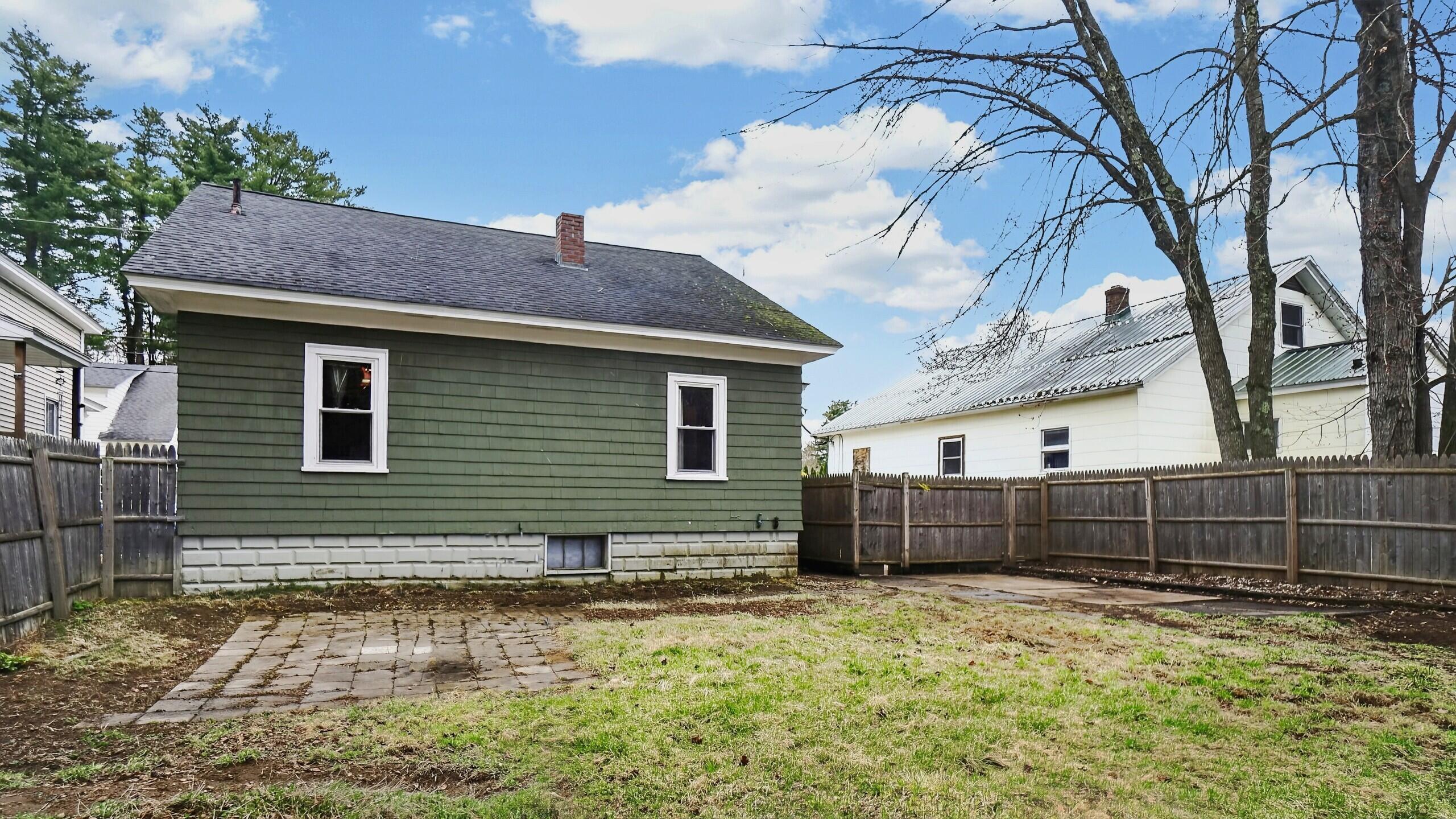 28 Weeman Street Sanford, ME 04083 - Photo 5 of 55